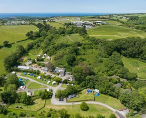 Willow Valley Glamping